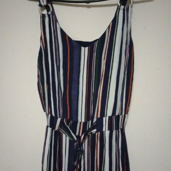 Derek Heart pantsuit - Picture 3 of 3